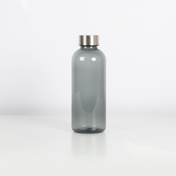 Plastflaskor