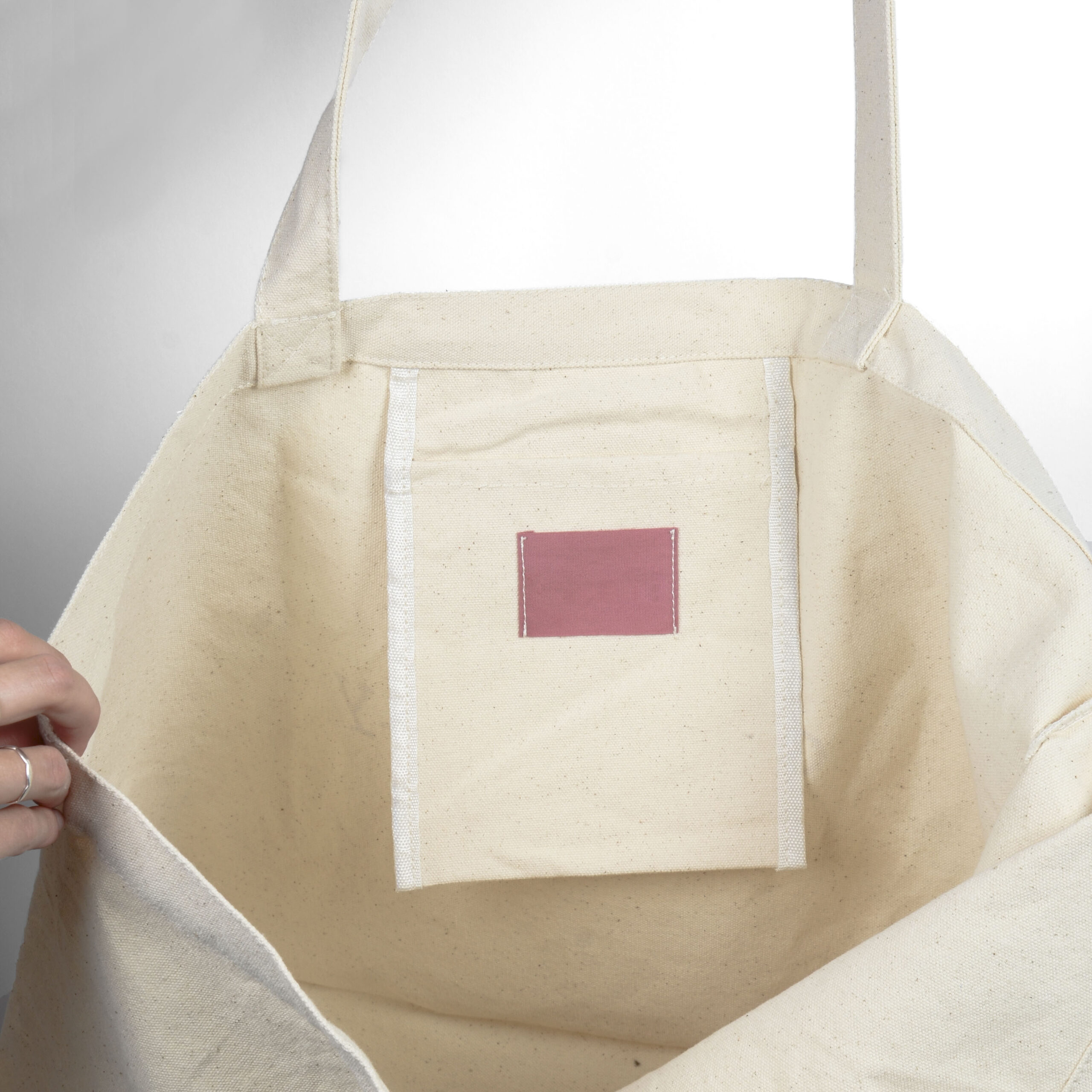 Totebag i bomull m. ficka - Bild 4