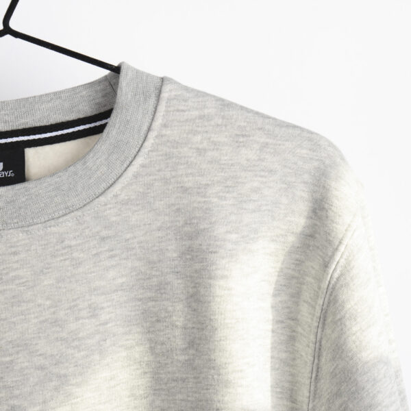 Heavy sweatshirt