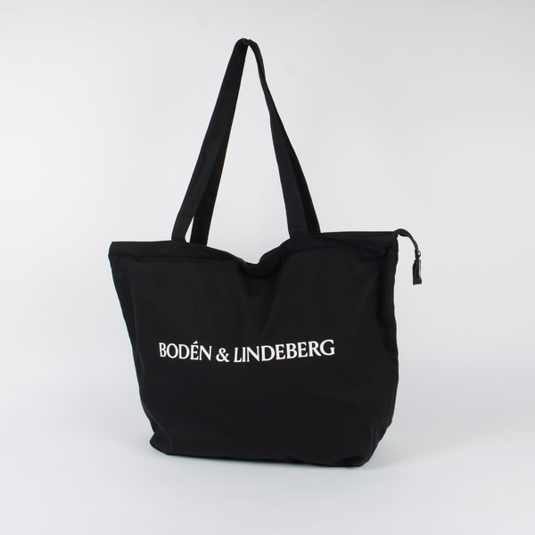 Tote bag svart i bomull m. dragkedja