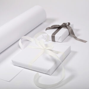 Presentpapper - Vit matt exklusiv dubbelsidig 36 cm - Bild 2