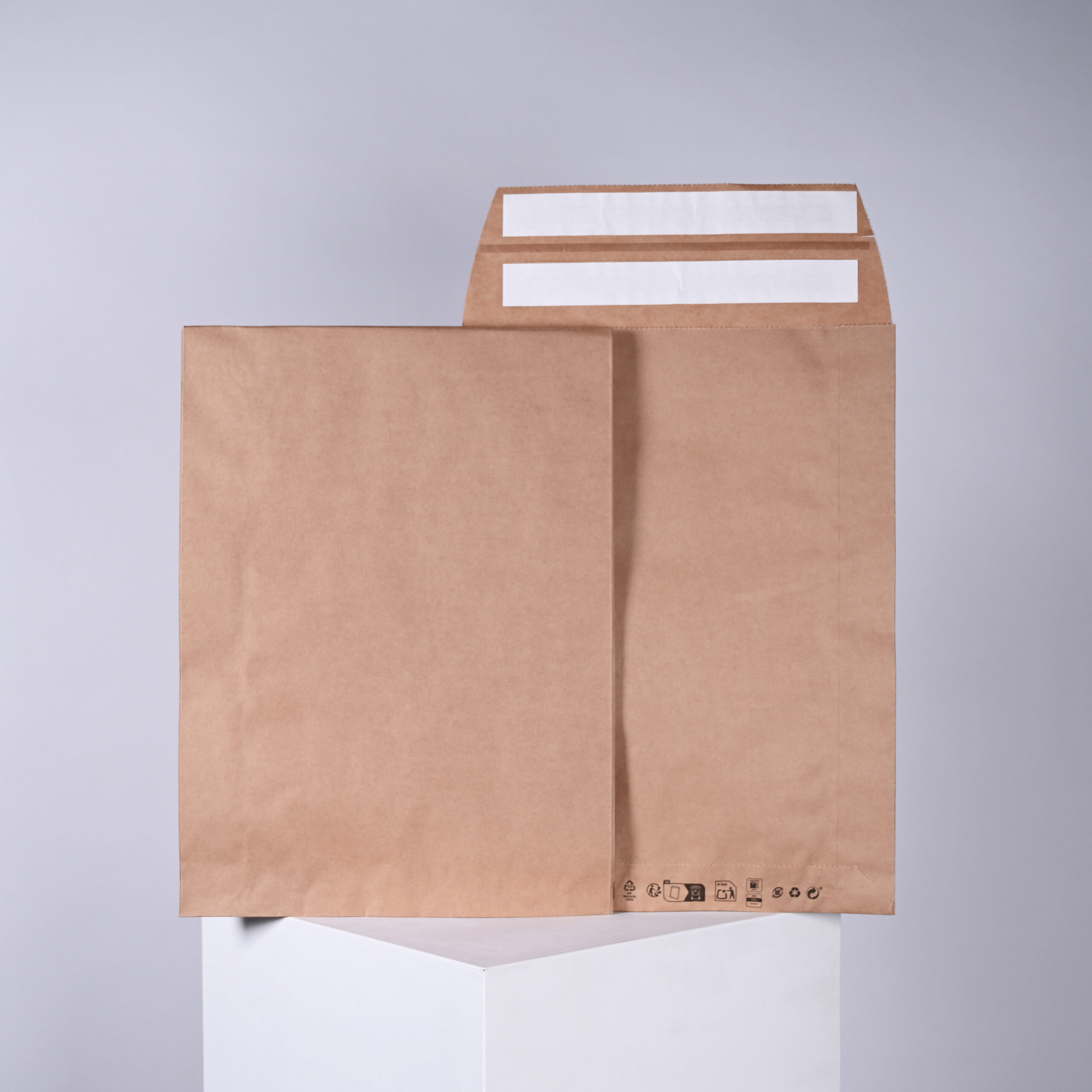E-handelspåse Papper, V-botten T/R - Medium (400st/fp) - Bild 2